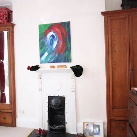 Apartament Stunning Arty In The Heart Of Clifton Bristol